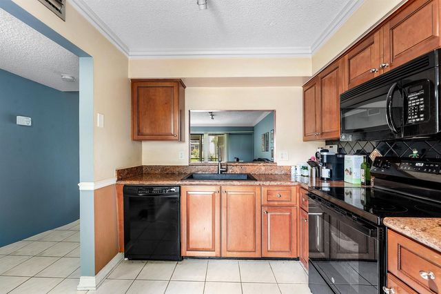 105 Tropic Isle Drive Apt 22d, Delray Beach, FL 33483
