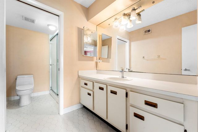 105 Tropic Isle Drive Apt 22d, Delray Beach, FL 33483