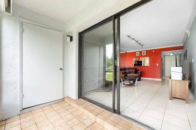 105 Tropic Isle Drive Apt 22d, Delray Beach, FL 33483