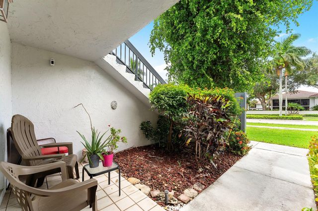 105 Tropic Isle Drive Apt 22d, Delray Beach, FL 33483
