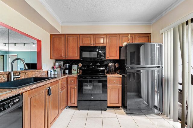 105 Tropic Isle Drive Apt 22d, Delray Beach, FL 33483