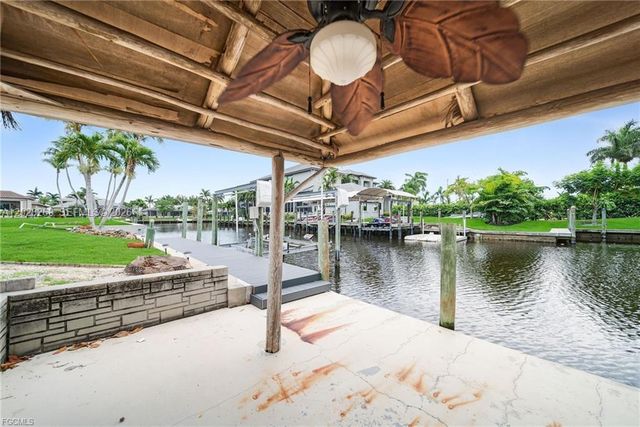 1138 N Lucerne Ave, Cape Coral, FL 33904