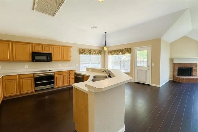 10218 Stone Falls Lane, Frisco, TX 75035