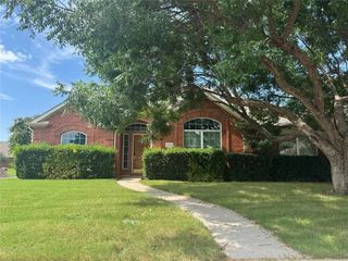 10218 Stone Falls Lane, Frisco, TX 75035