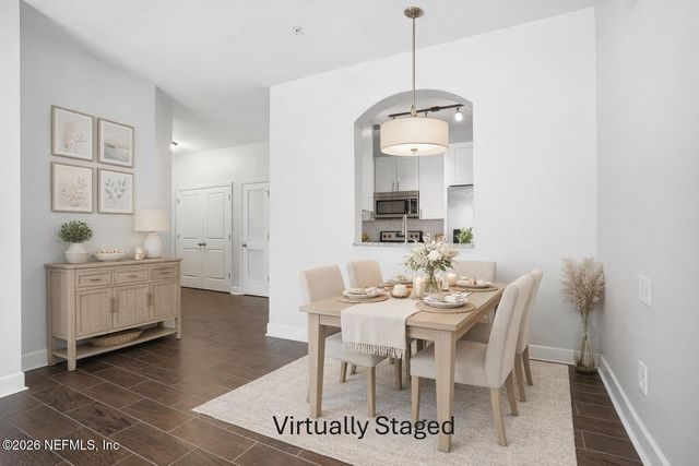 10550 BAYMEADOWS Road 218, Jacksonville, FL 32256