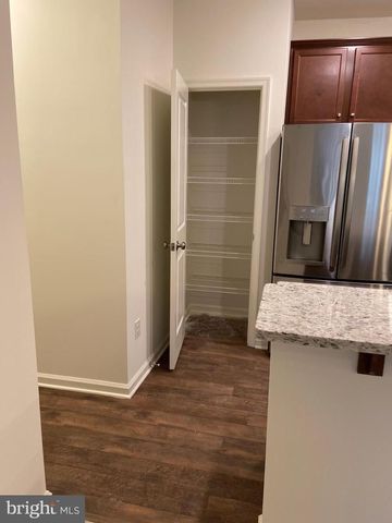 321 KRAMER CT, Florence, NJ 08518