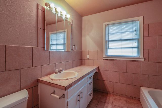 4103 17th Street, A, Lubbock, TX 79416