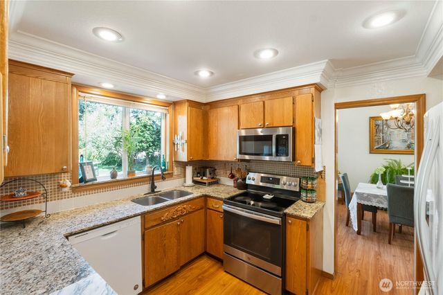 3715 185th Street E, Tacoma, WA 98446