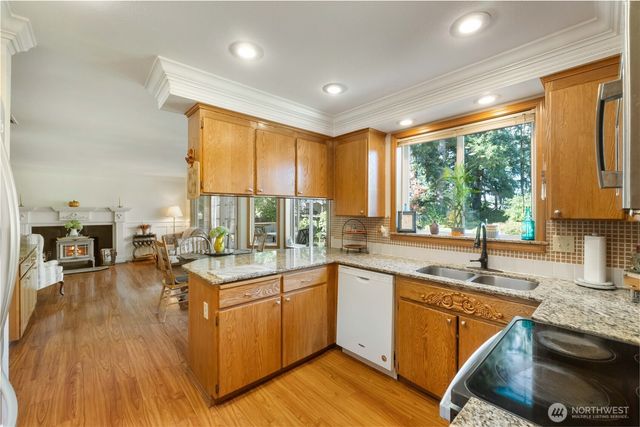 3715 185th Street E, Tacoma, WA 98446