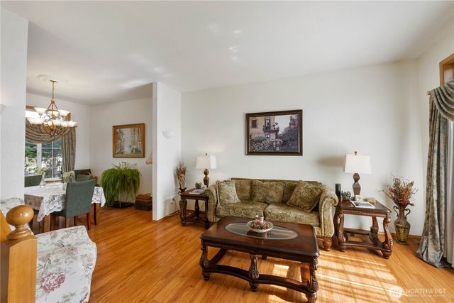 3715 185th Street E, Tacoma, WA 98446