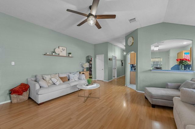 14610 Maisemore Road, Houston, TX 77015