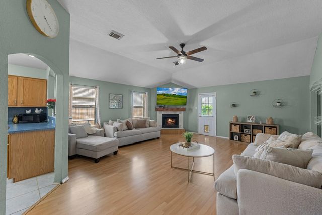 14610 Maisemore Road, Houston, TX 77015