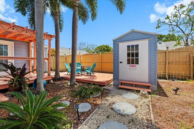 915 N K Street, Lake Worth Beach, FL 33460