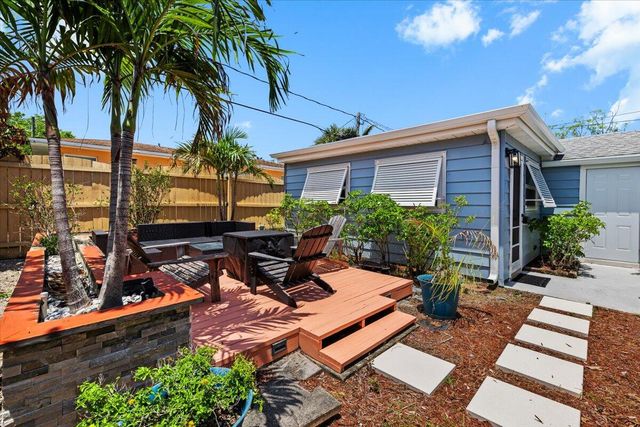 915 N K Street, Lake Worth Beach, FL 33460