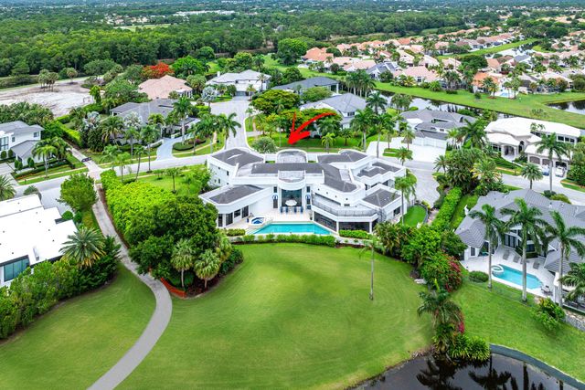 7027 Queenferry Circle, Boca Raton, FL 33496