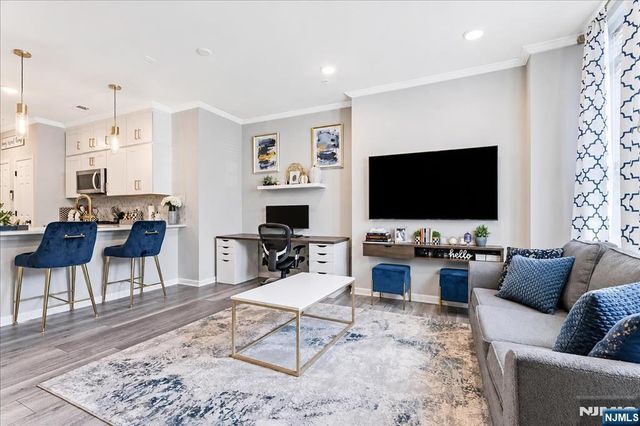 78 Leahy Drive 4909, Wood Ridge, NJ 07075
