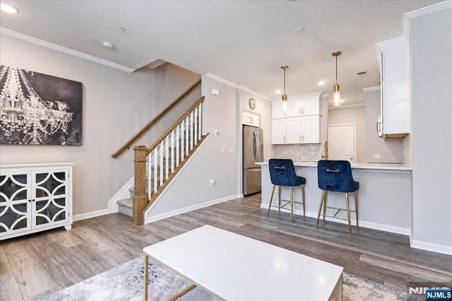78 Leahy Drive 4909, Wood Ridge, NJ 07075