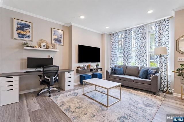 78 Leahy Drive 4909, Wood Ridge, NJ 07075