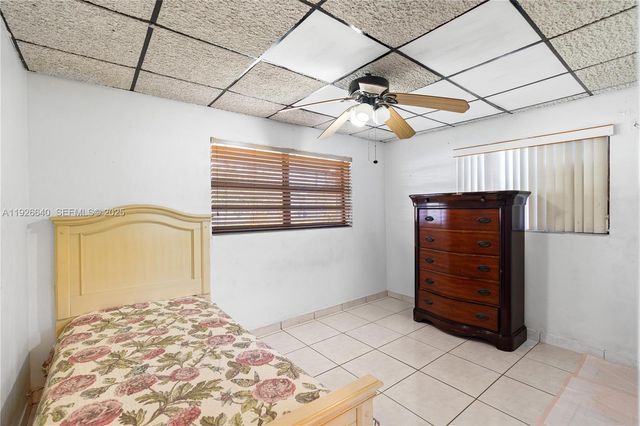 6142 SW 21st St, Miramar, FL 33023