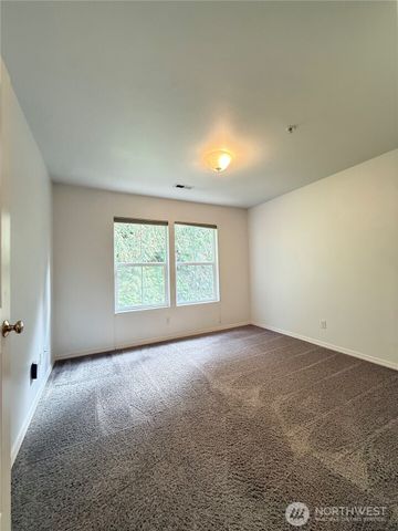 5206 238th Lane SE, Issaquah, WA 98027