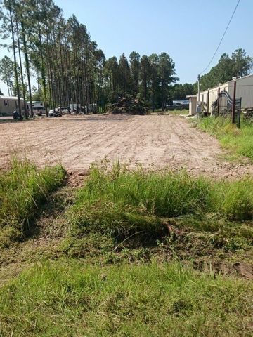 1720 County Road 3560, Cleveland, TX 77327