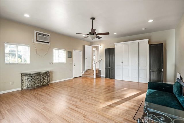 13382 Astoria, Sylmar, CA 91342