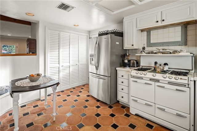 13382 Astoria, Sylmar, CA 91342