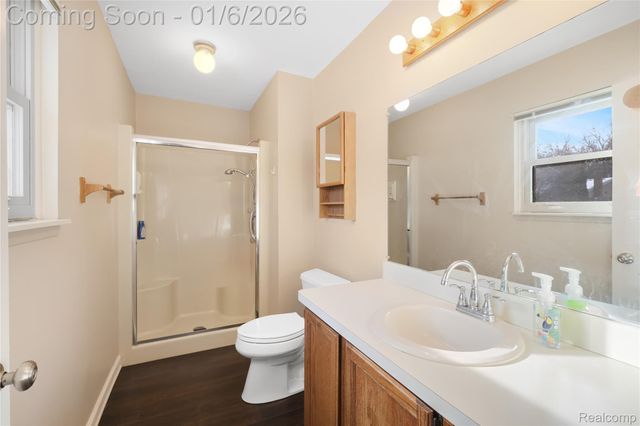 43529 Oakbrook Road, Canton Charter Township, MI 48187