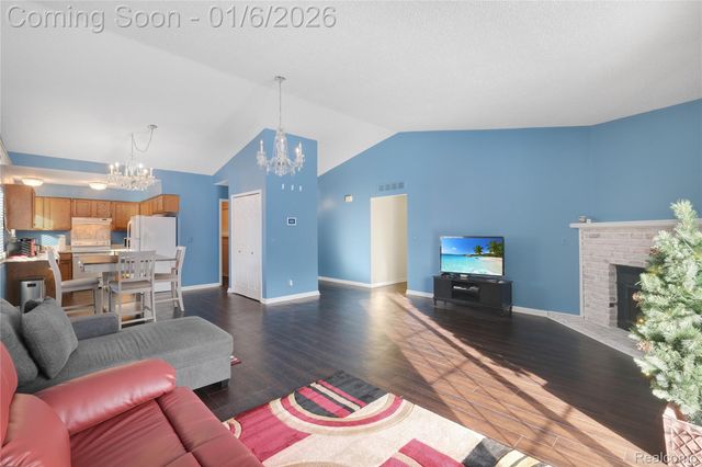 43529 Oakbrook Road, Canton Charter Township, MI 48187