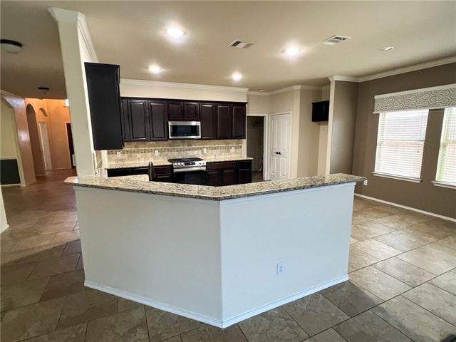 326 Briar Park DR, Georgetown, TX 78626