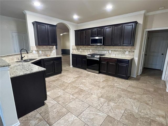 326 Briar Park DR, Georgetown, TX 78626