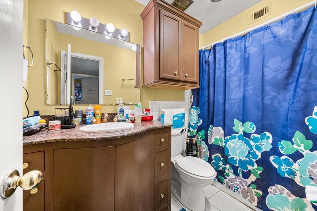 9023 Gaylord Street 101, Houston, TX 77024