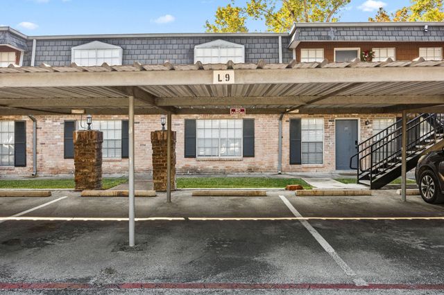 9023 Gaylord Street 101, Houston, TX 77024