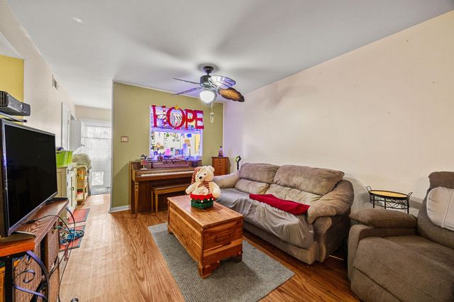 9023 Gaylord Street 101, Houston, TX 77024