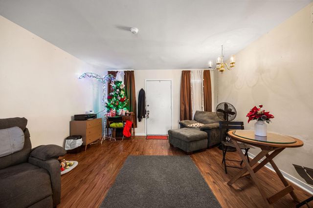 9023 Gaylord Street 101, Houston, TX 77024