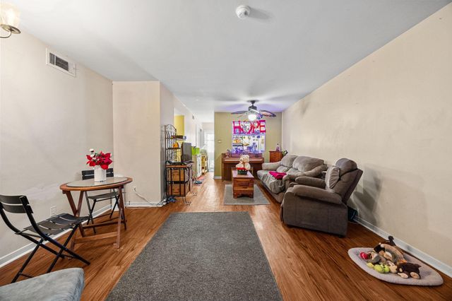 9023 Gaylord Street 101, Houston, TX 77024