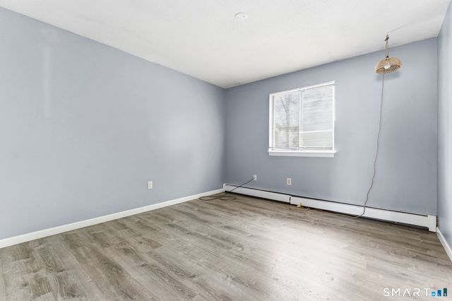 5-7 Warner St Extension 5C, Hartford, CT 06114