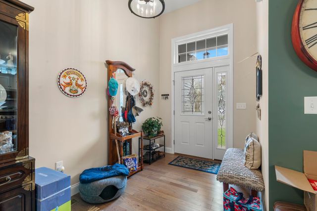 19 Pumpkin Patch Way, Londonderry, NH 03053
