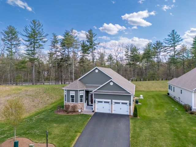 19 Pumpkin Patch Way, Londonderry, NH 03053