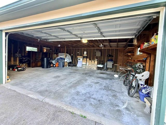 3103 Hughitt Ave, Superior, WI 54880
