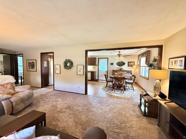 3103 Hughitt Ave, Superior, WI 54880