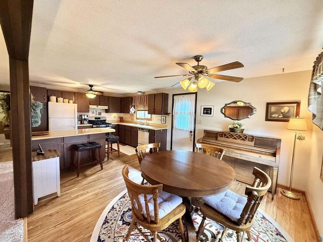3103 Hughitt Ave, Superior, WI 54880