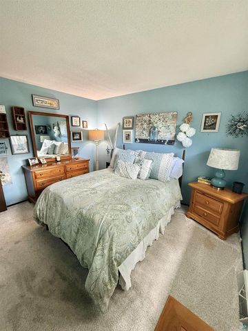 3103 Hughitt Ave, Superior, WI 54880
