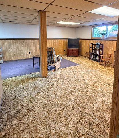 3103 Hughitt Ave, Superior, WI 54880