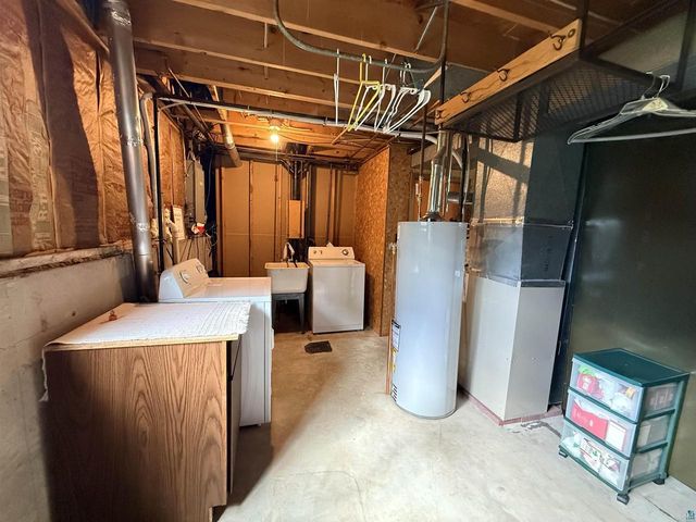 3103 Hughitt Ave, Superior, WI 54880