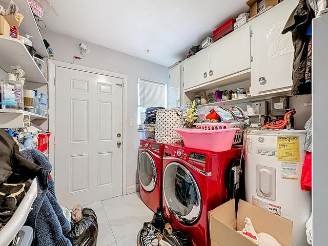 3020 NW 17th Street, Fort Lauderdale, FL 33311