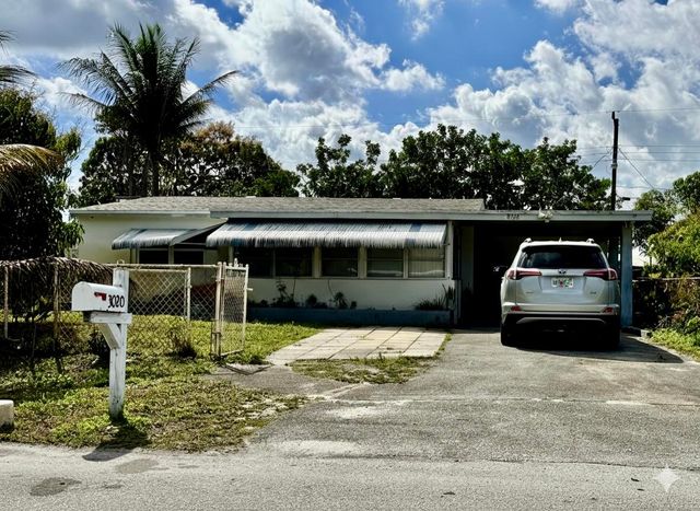 3020 NW 17th Street, Fort Lauderdale, FL 33311
