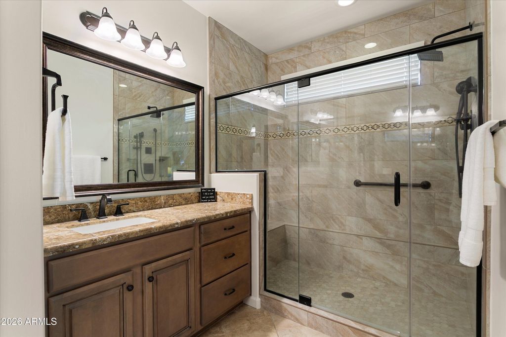 Image 26 of property listing at 13336 W ANDREW Lane, Peoria, AZ 85383