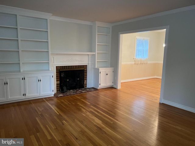 6830 PACIFIC LN, Annandale, VA 22003