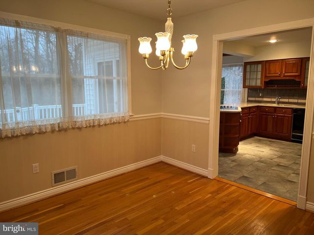 6830 PACIFIC LN, Annandale, VA 22003